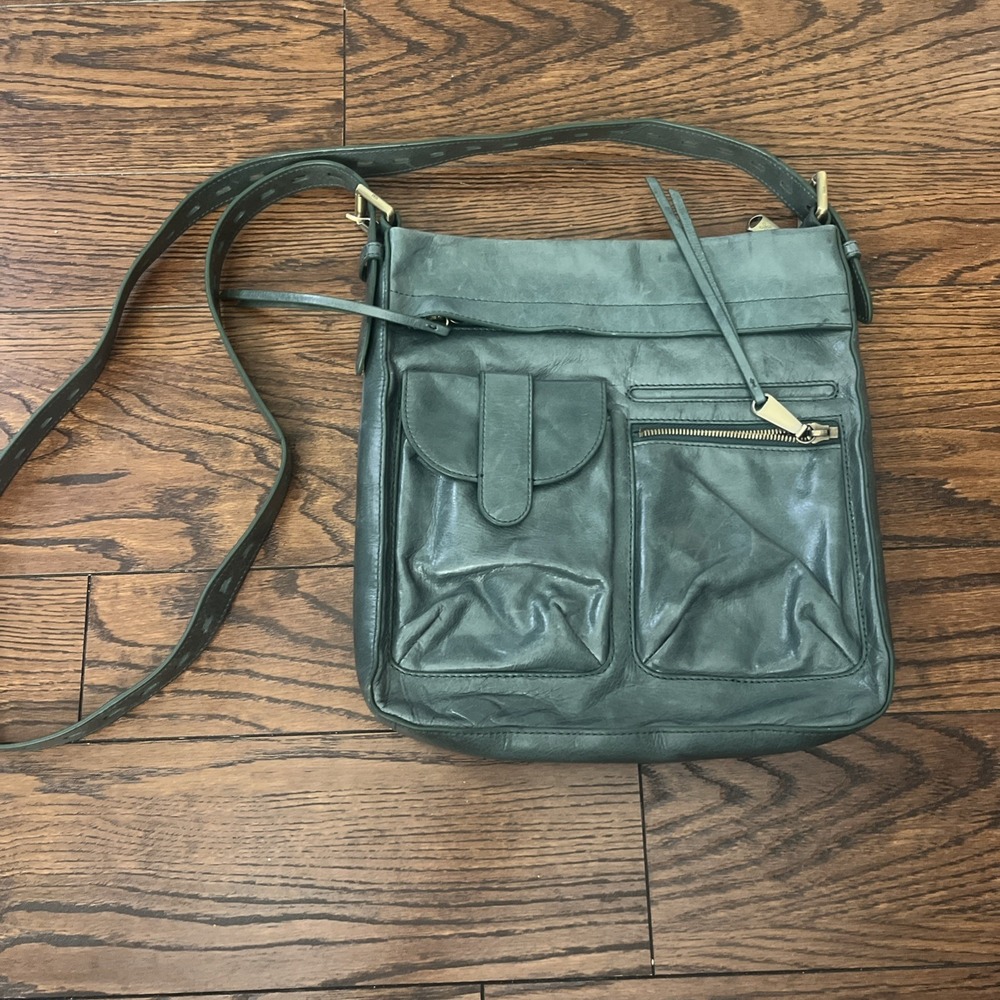 HOBO International Crusade Crossbody Bag Purse Leather - Green